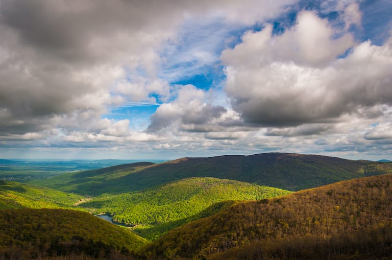 Moorman's River Overlook hiking near Charlottesville Virginia