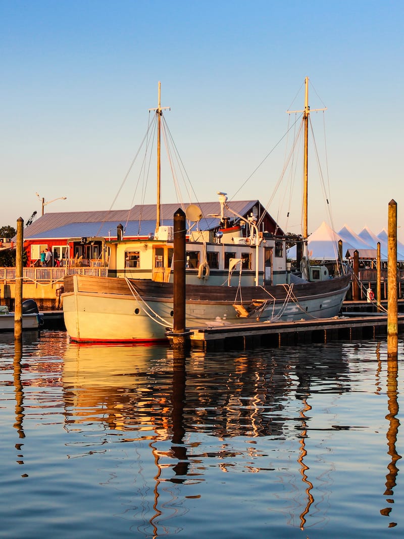 Boat-at-the-Cape-Charles-Marina-in-VA-1