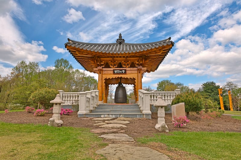 Meadowlark Botanical Gardens in Virginia