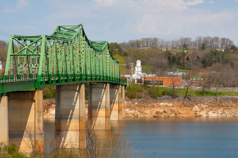 Why Small Towns are Better, Towns in Tennessee