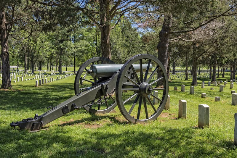 Stones River National Battlefield And Cemetery In Murfreesboro