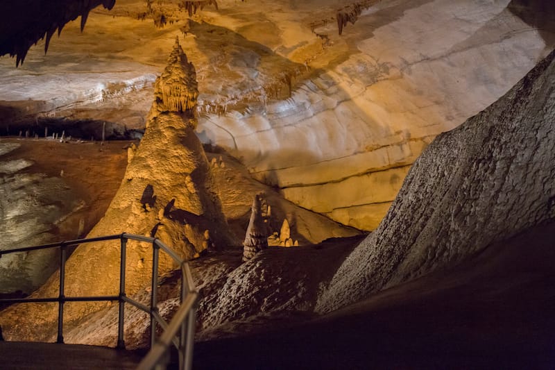 Blanchard Springs Caverns