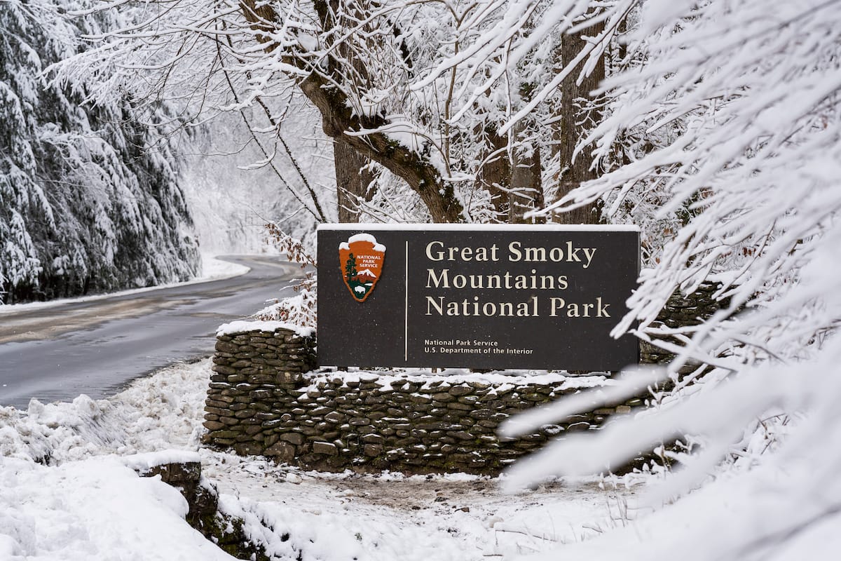 Great Smoky Mountains in winter - KENNY ONUFROCK - Shutterstock.com