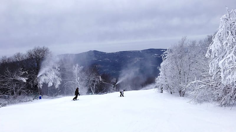 Skiing and snowboarding in North Carolina