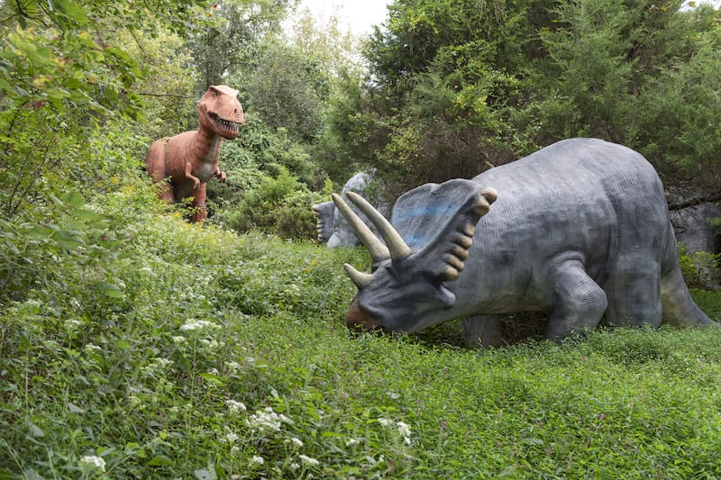 Dinosaur World in Cave City, KY - Roig61 - Deposit Photos