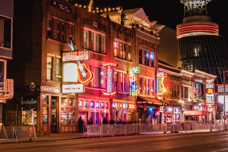 Nashville in Winter 10 Festive Things to Do + Seasonal Tips