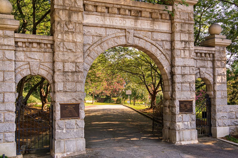 Historic Oakwood Cemetery - Wileydoc - Shutterstock.com