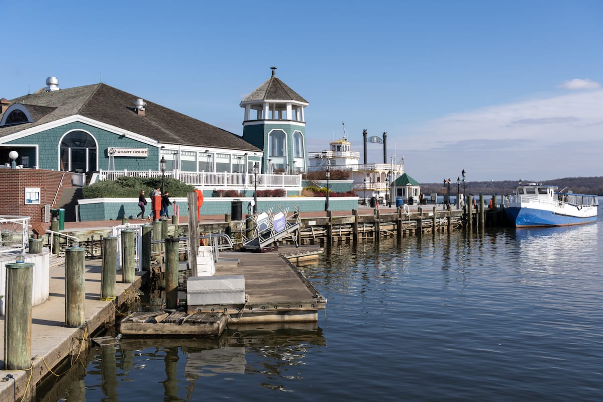 Diving into the best things to do in Alexandria, VA (Waterfront)