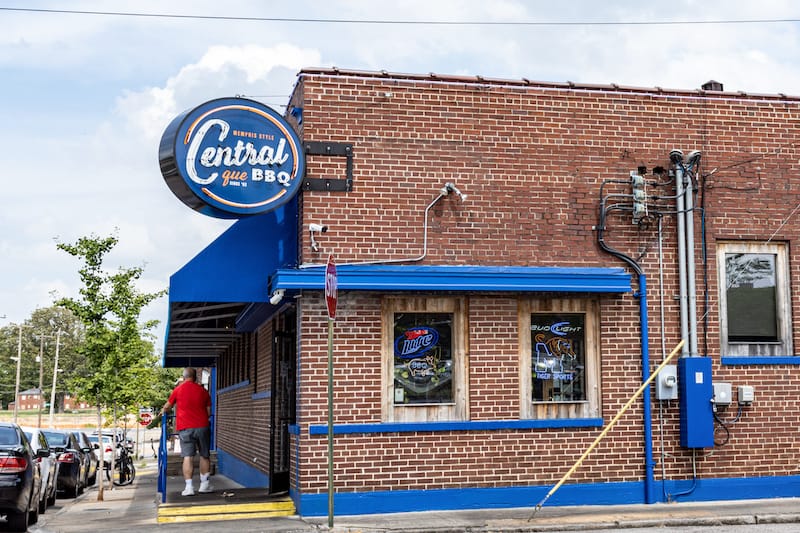 Central BBQ in Memphis - jdpphoto - Shutterstock