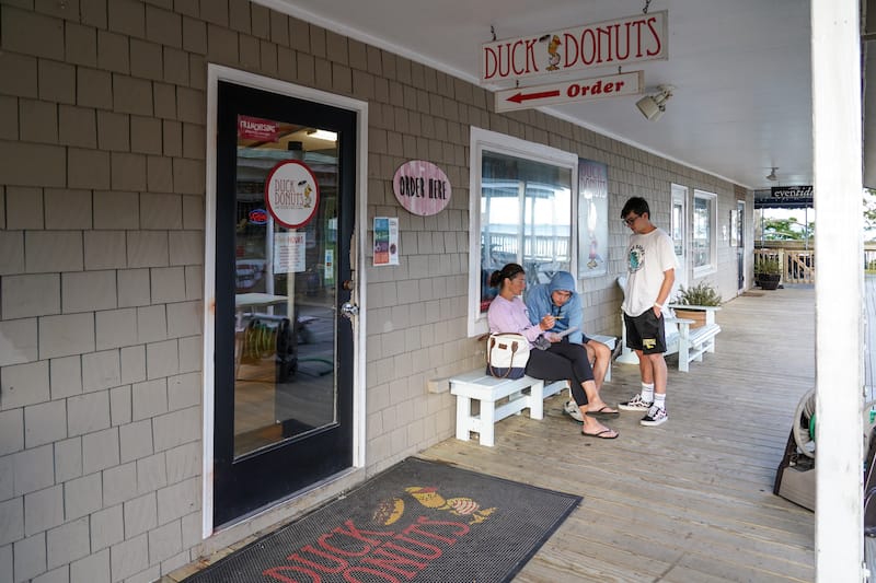 Duck Donuts at opening