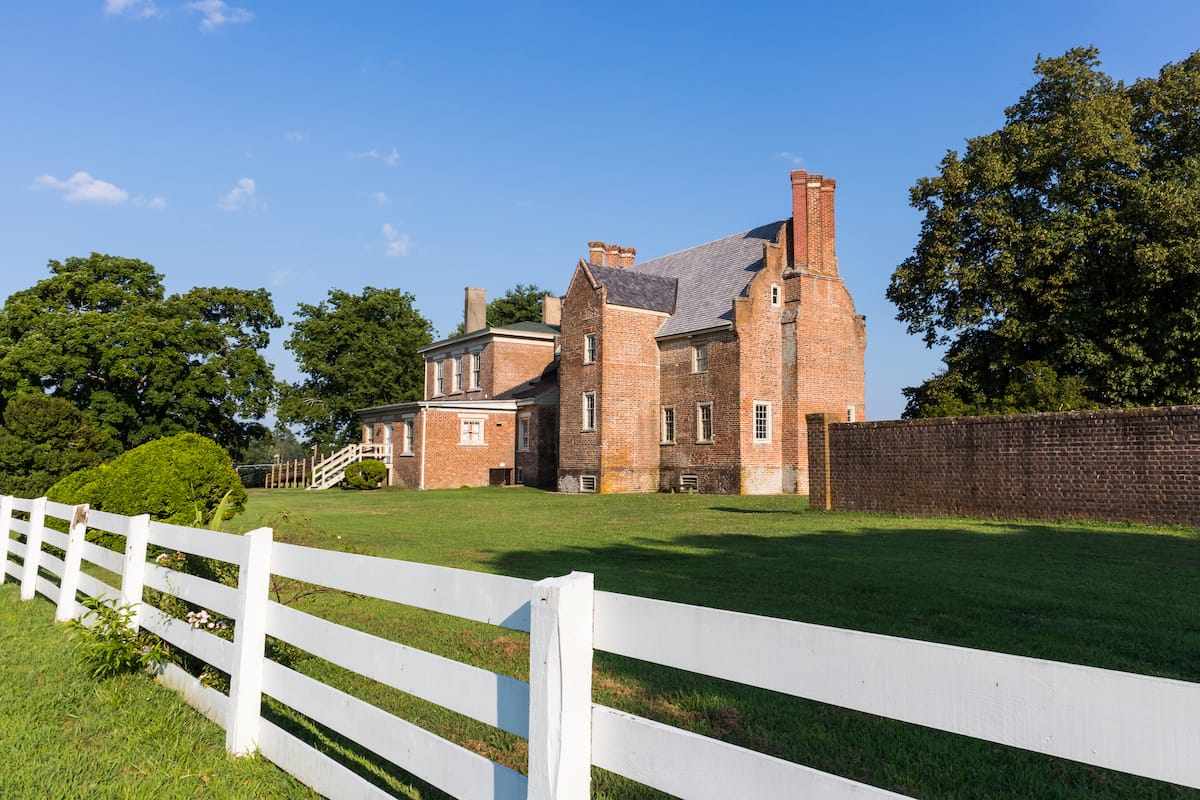 Historical sites in Virginia - Sherry V Smith - Shutterstock